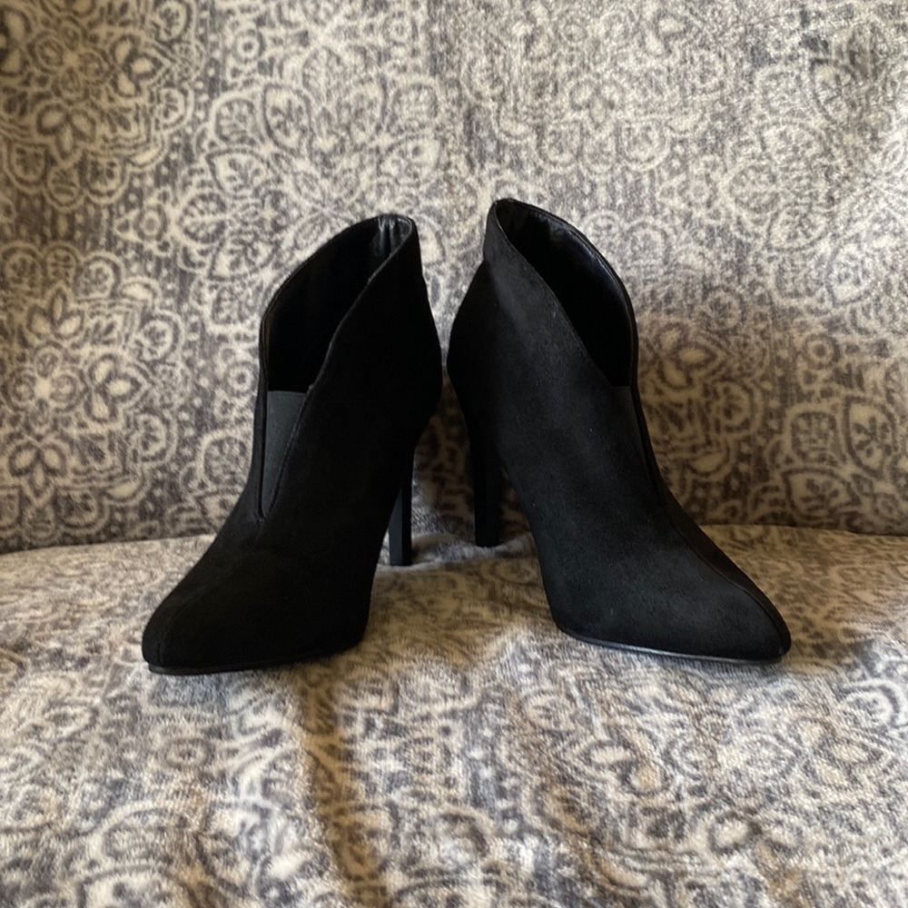 Black heels